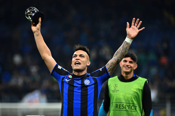 能捧起冠军 能捧起冠军