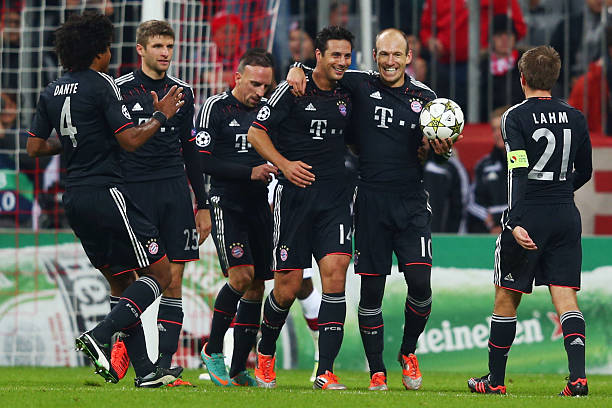 凭借其卓越 凭借其卓越